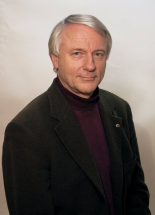 Professor Rickard Lundin ble i 2008 tildelt den prestisjetunge utmerkelsen Hannes Alfvén Medal av European Geosciences Union. Hannes Alfvén var den første Birkelandforeleseren. (Foto: Torbjörn Lövgren, IRF)